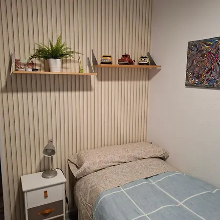 Particular Con Bano Privado Homestay Seville